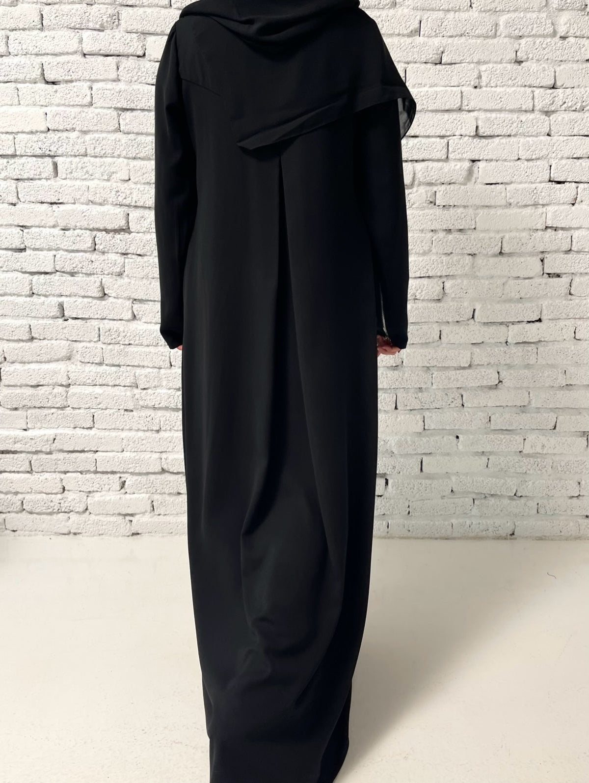 YOSR Abaya - La Boutique