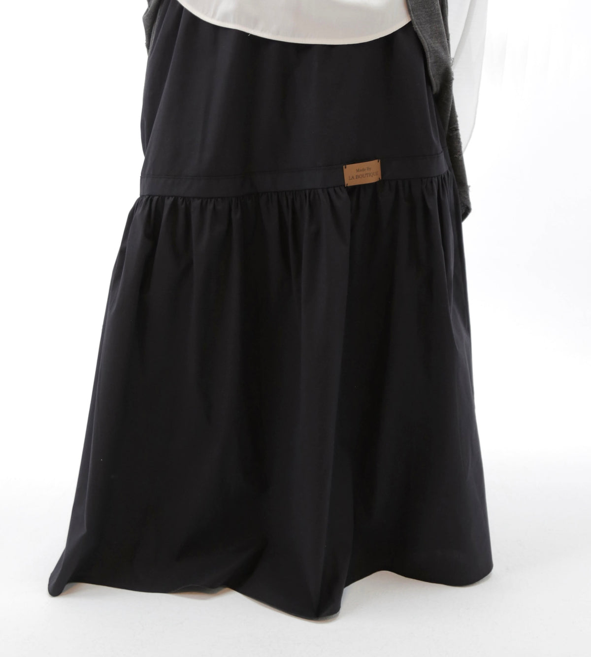 Ease Skirt - La Boutique