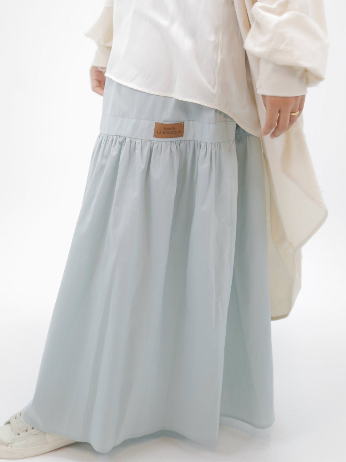 Ease Skirt - La Boutique